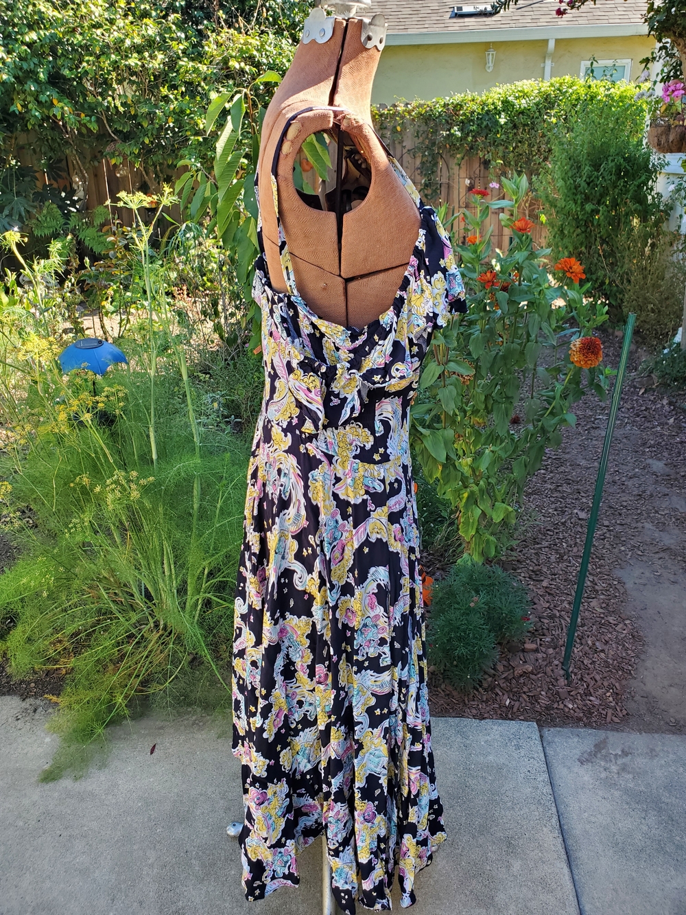 Trashy Diva Black Cinderella Maxi Dress with Pastel Yellow & Pink - Picture 6 of 7
